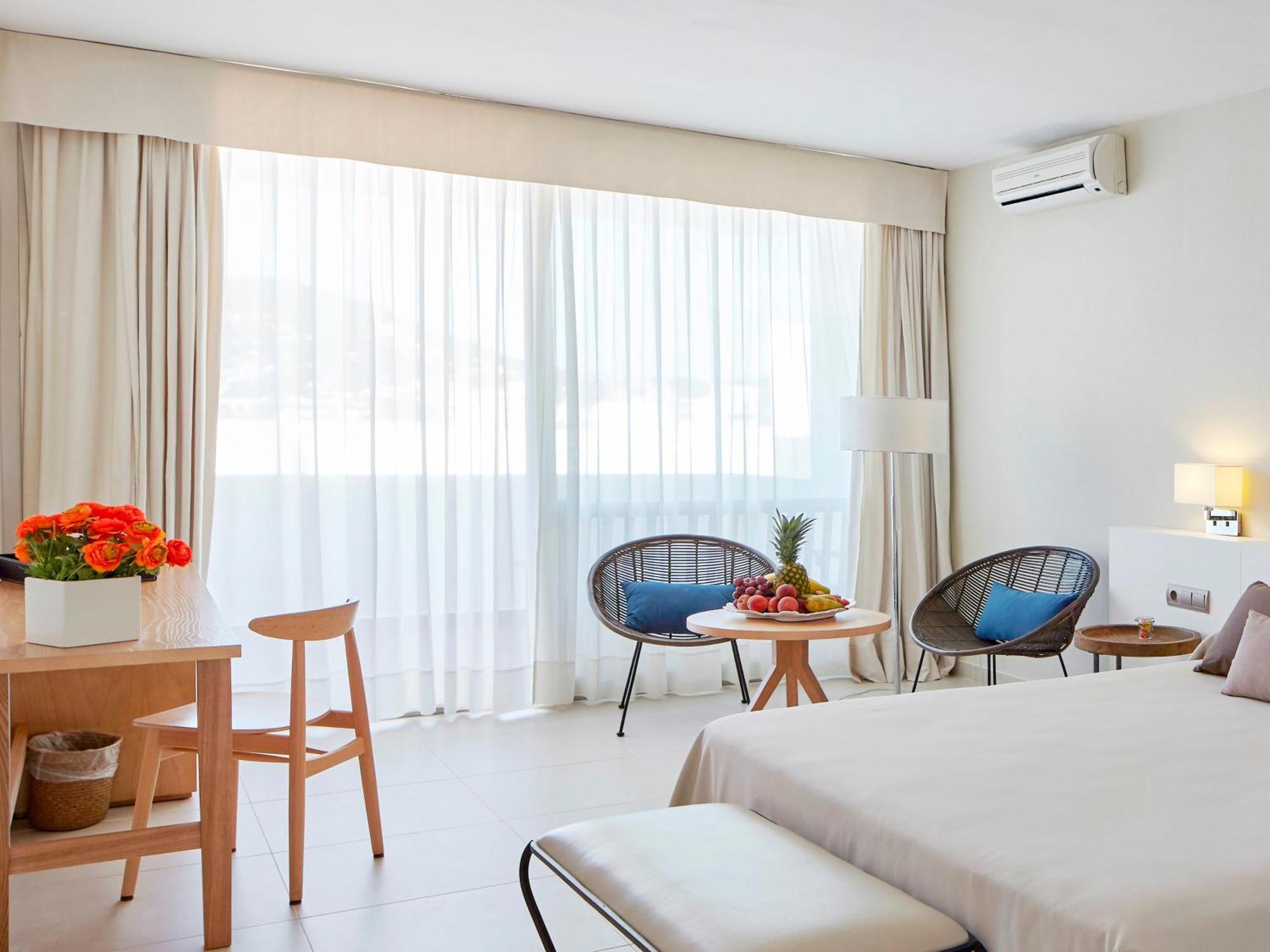Tres Torres 4* Santa Eulària des Riu