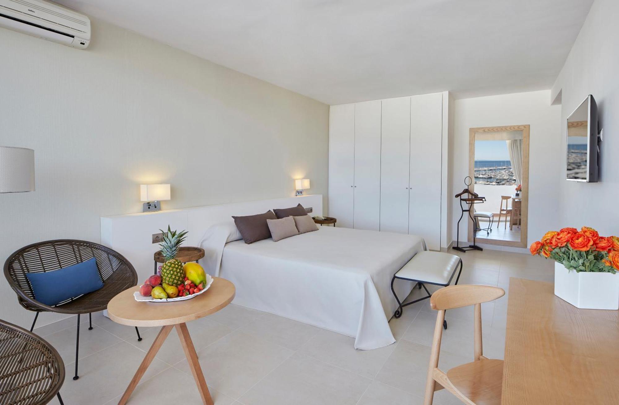 Tres Torres Hotel Santa Eulària des Riu