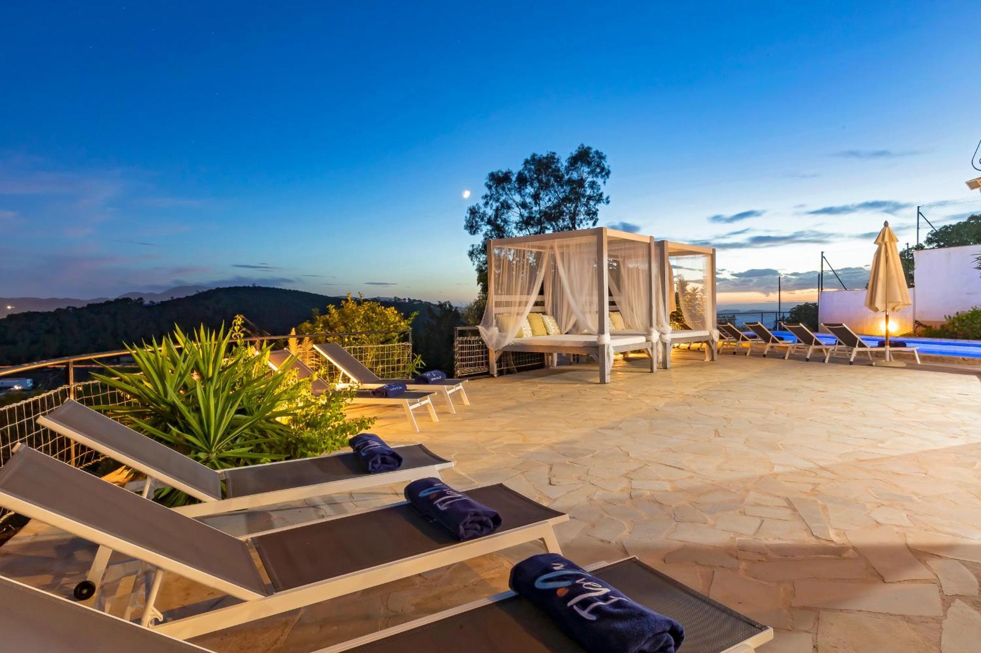 Villa Near San Antonio Sleeps 11 San Antonio Abad