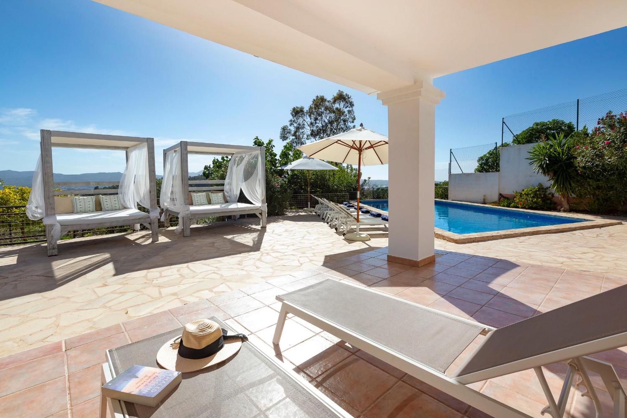 Near San Antonio Sleeps 11 * San Antonio Abad