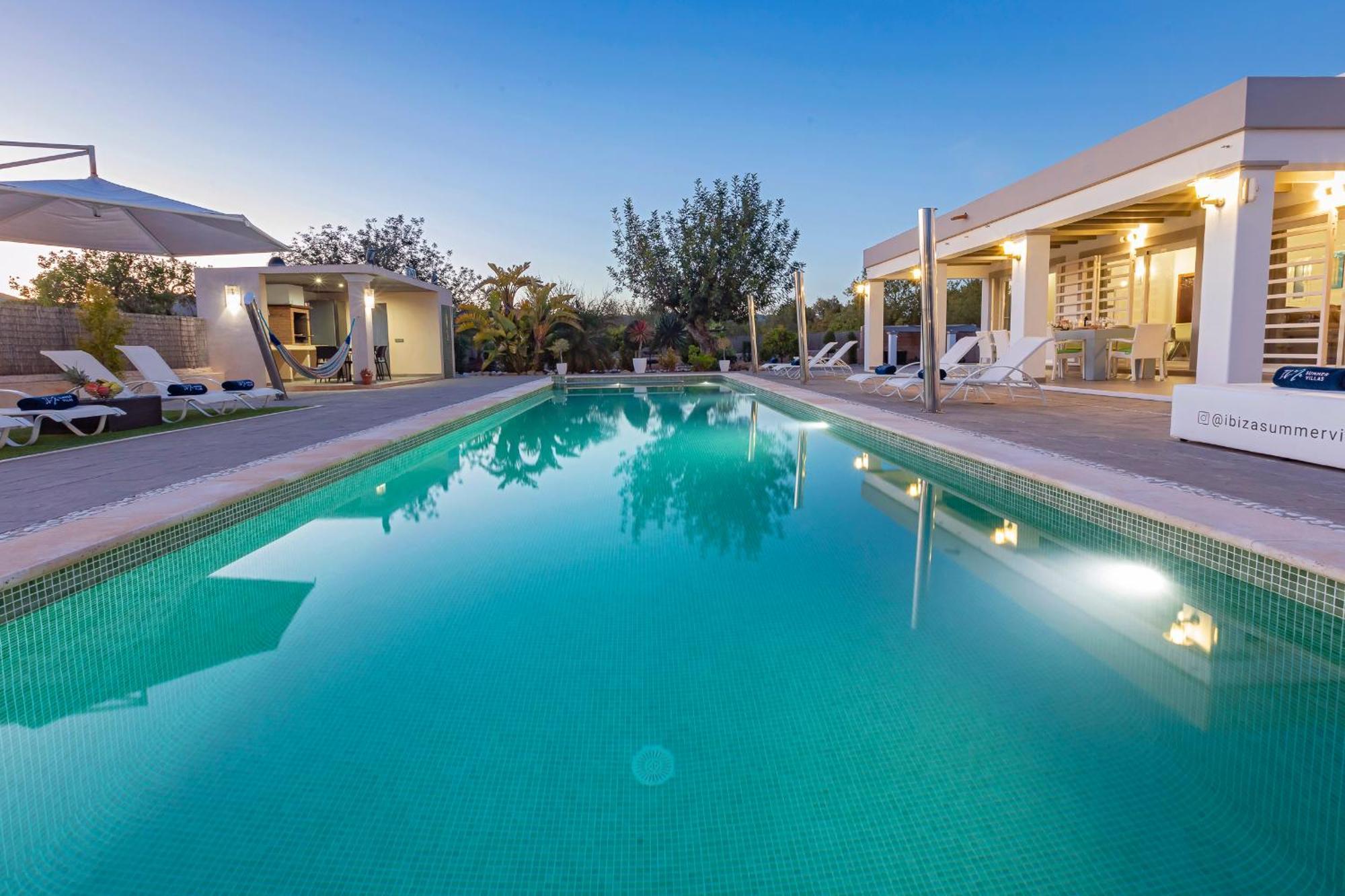 Near San Antonio Sleeps 10 Villa San Antonio Abad