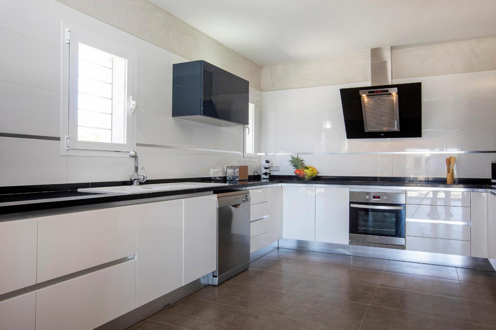 Near San Antonio Sleeps 10 Villa *