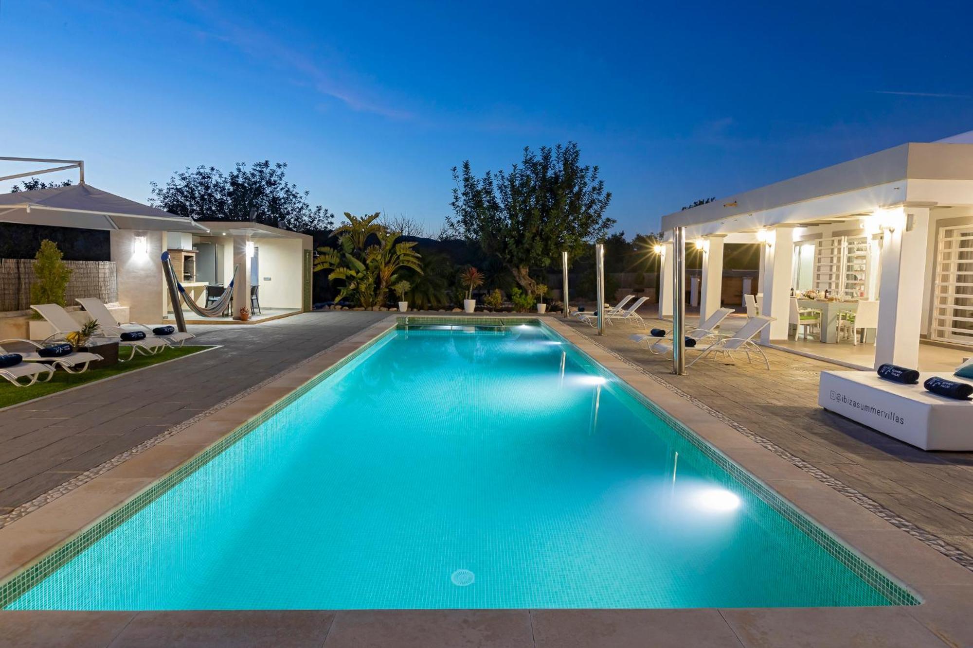 Near San Antonio Sleeps 10 * San Antonio Abad