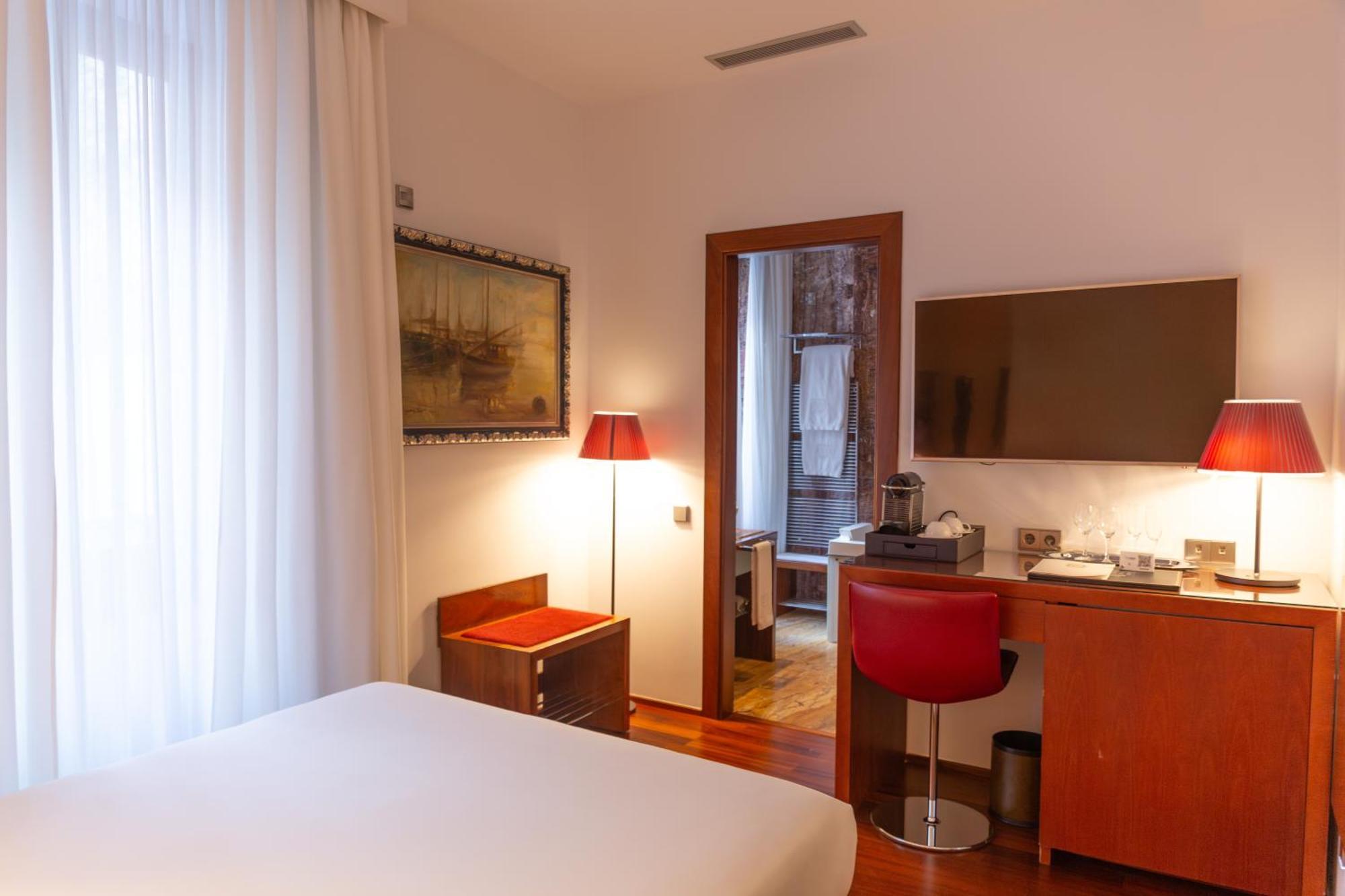 Mirador De Dalt Vila-relais & Chateaux Hotel