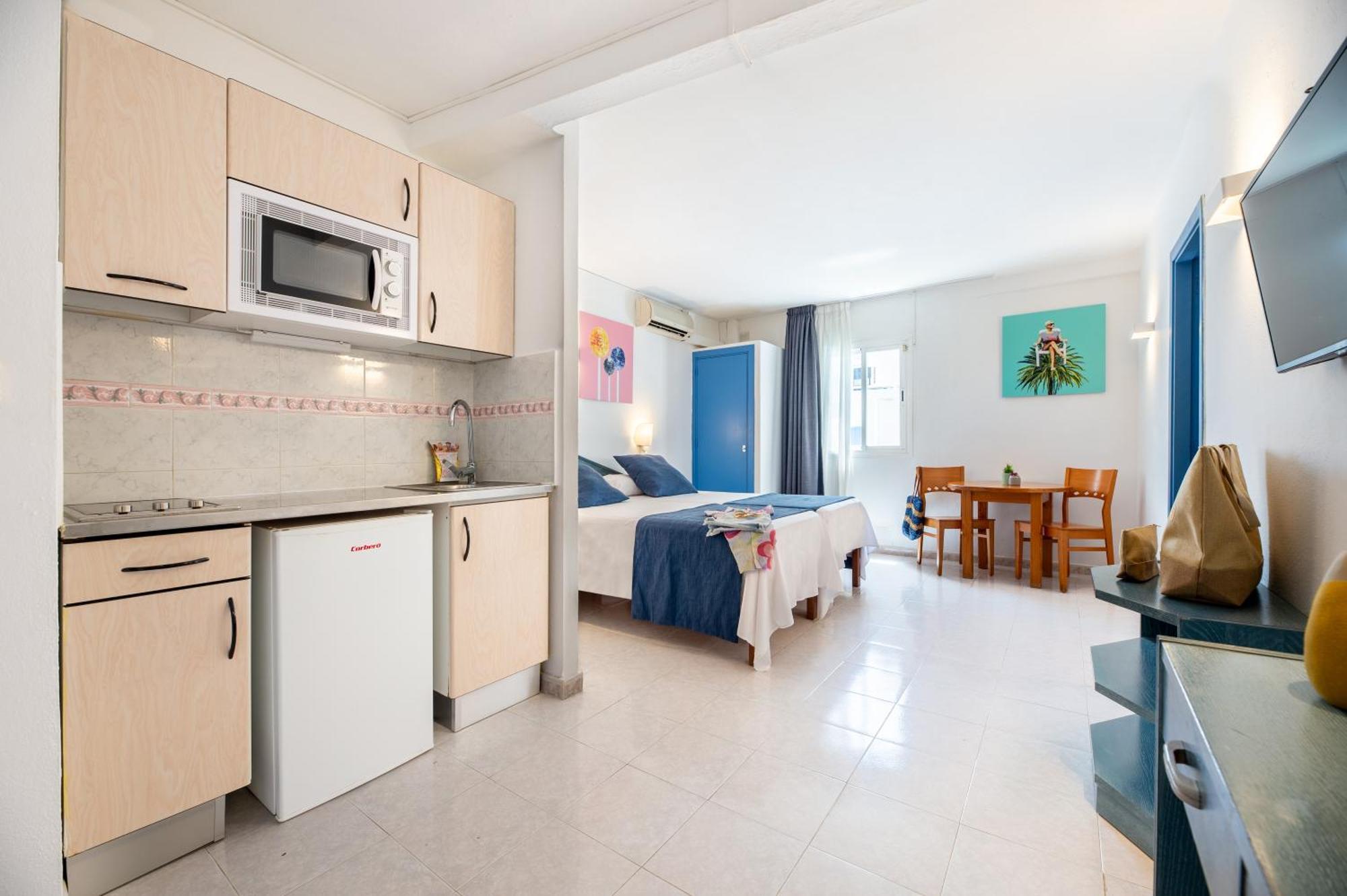 Vibra - Adults Only Aparthotel San Antonio (Ibiza)