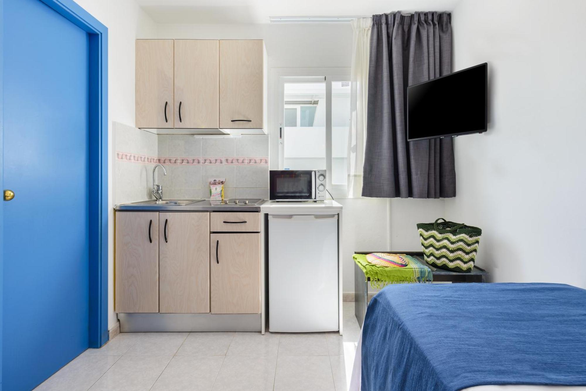 Aparthotel Vibra - Adults Only San Antonio (Ibiza)