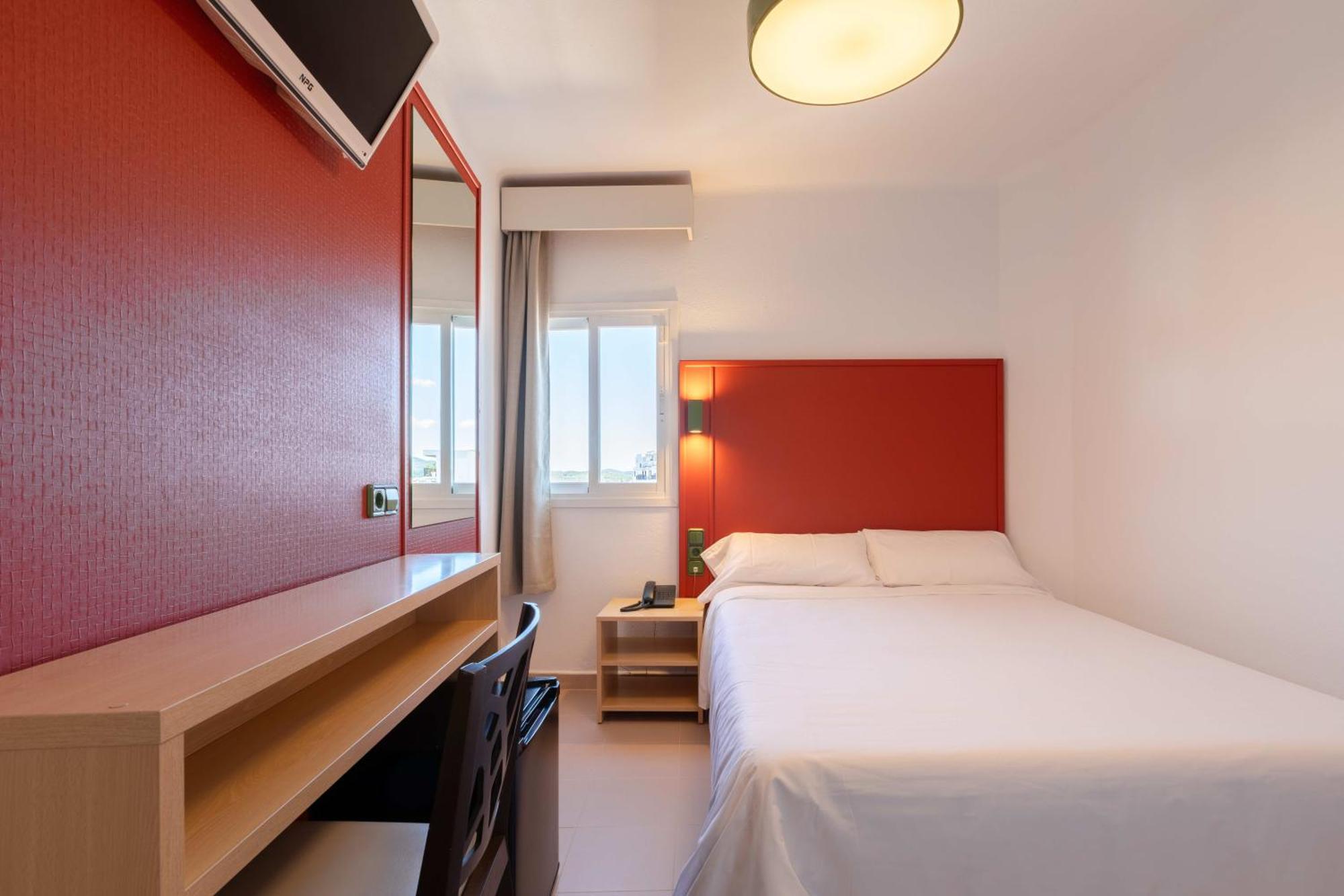 The Red - Adults Only 2*