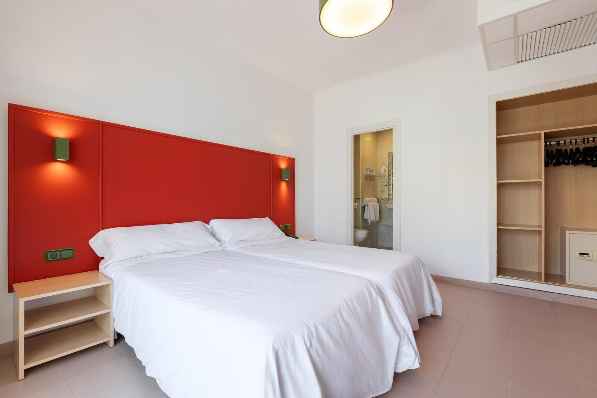 The Red - Adults Only San Antonio (Ibiza)