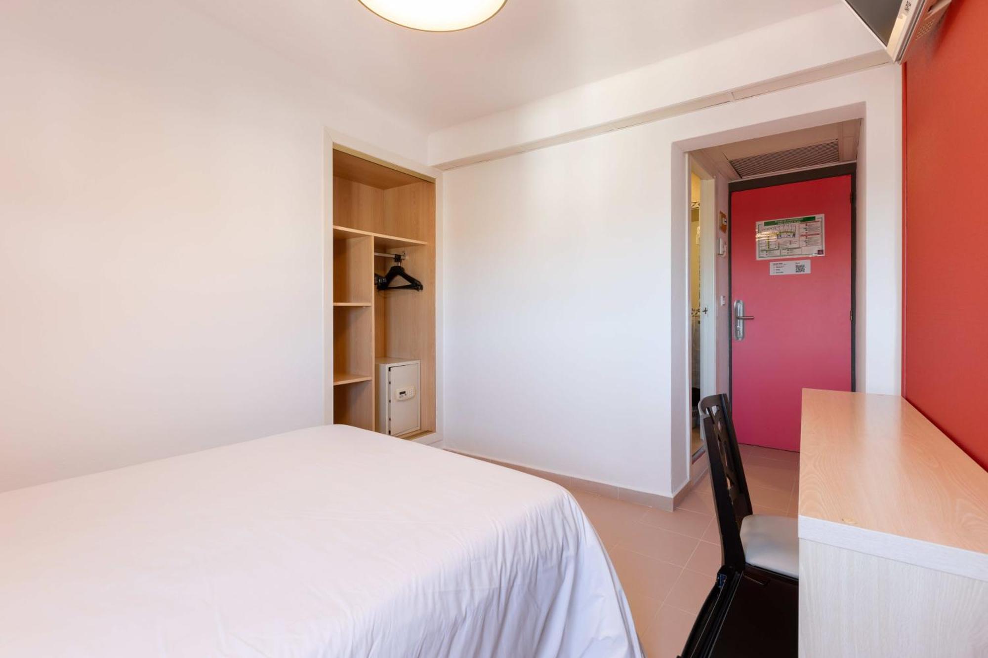 The Red - Adults Only Hotel 2*