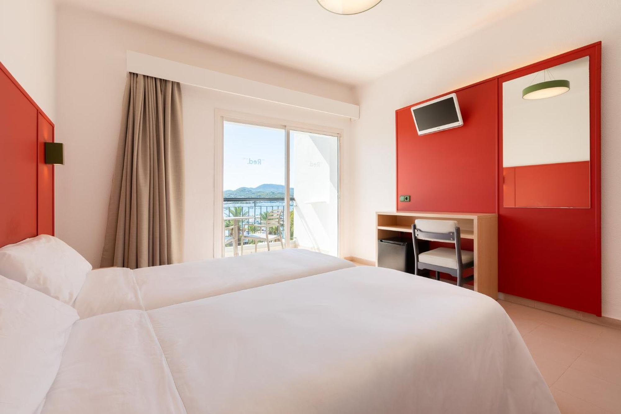 Hotel The Red - Adults Only