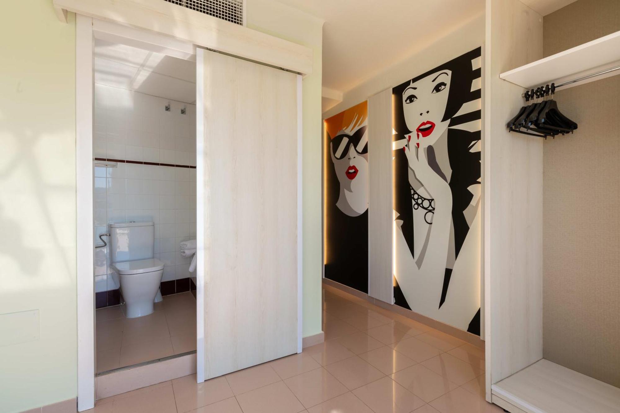The Red - Adults Only Hotel
