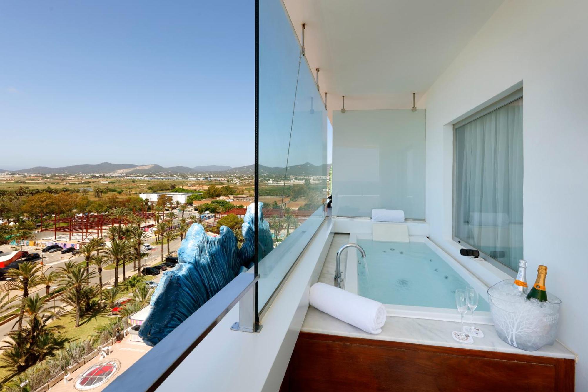 Ushuaia Ibiza - Adults Only - Club Entrance Included 5* Playa d'en Bossa