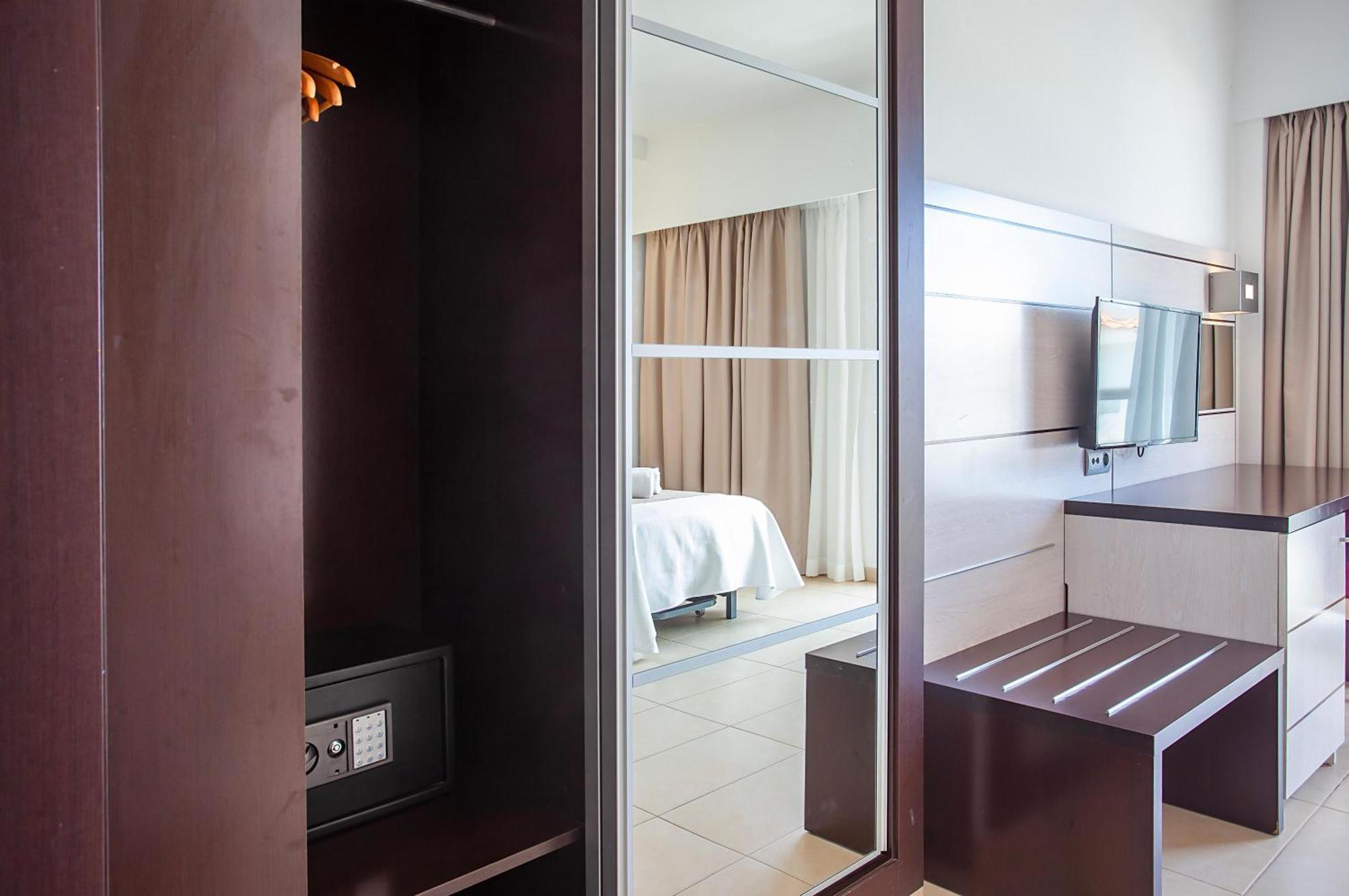 Puchet Ibiza Hotel San Antonio (Ibiza)