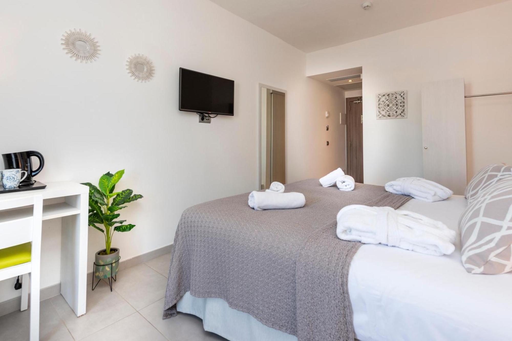 Puchet Ibiza Hotel 3*