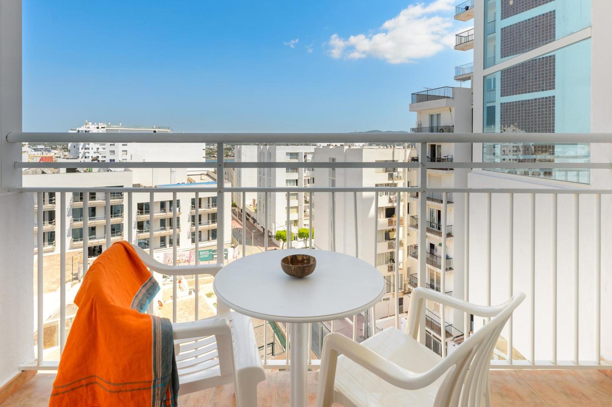 Vibra Sanan - Adults Only Apartment Sant Antoni de Portmany