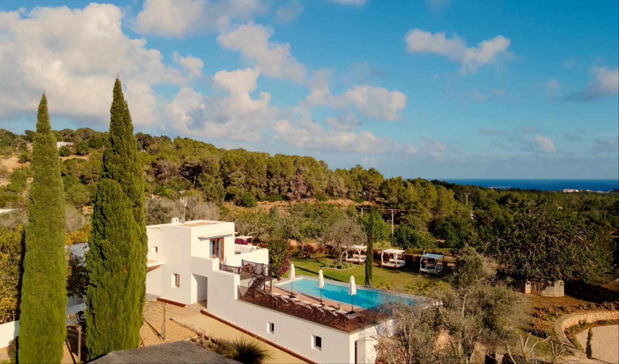 Country house Skye Sant Carles de Peralta