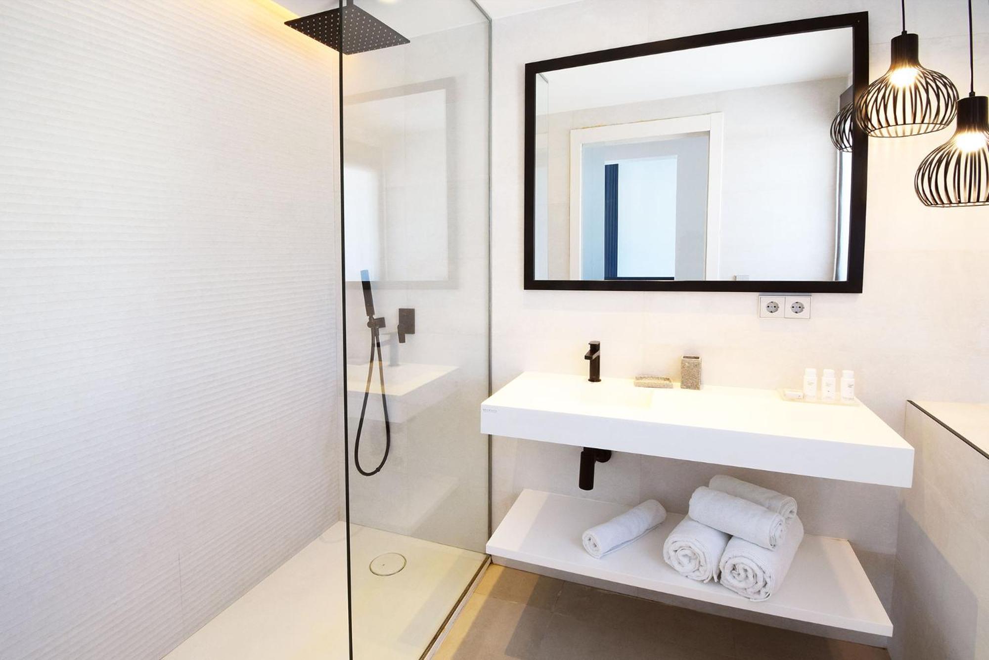 Residencial Bogamari * San Antonio (Ibiza)
