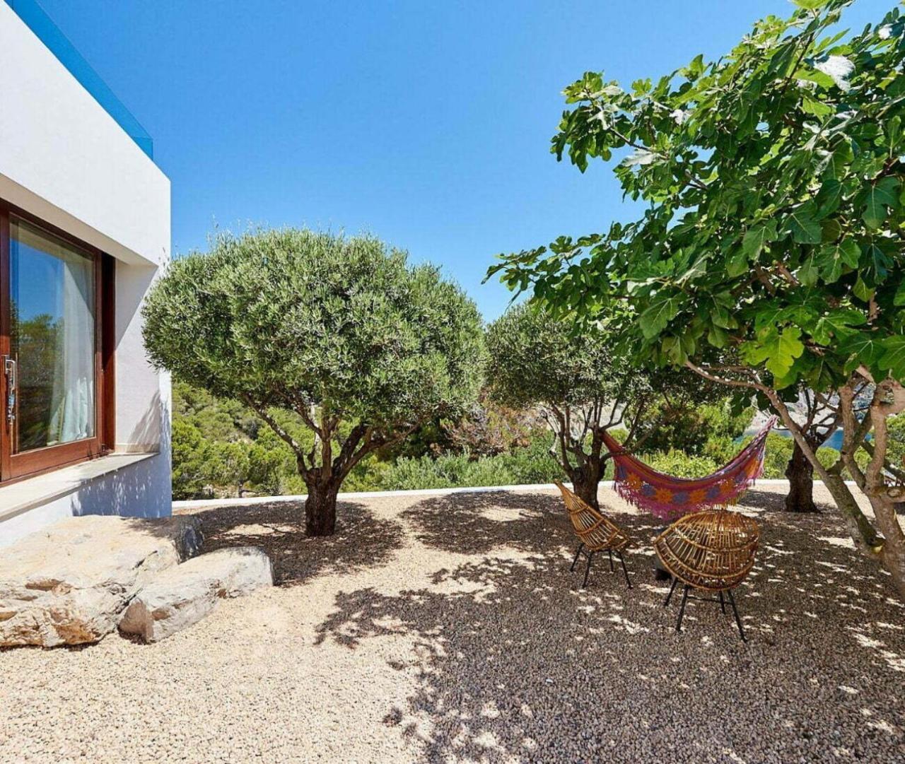 Pousada Casa Lines Cala Llonga (Ibiza)
