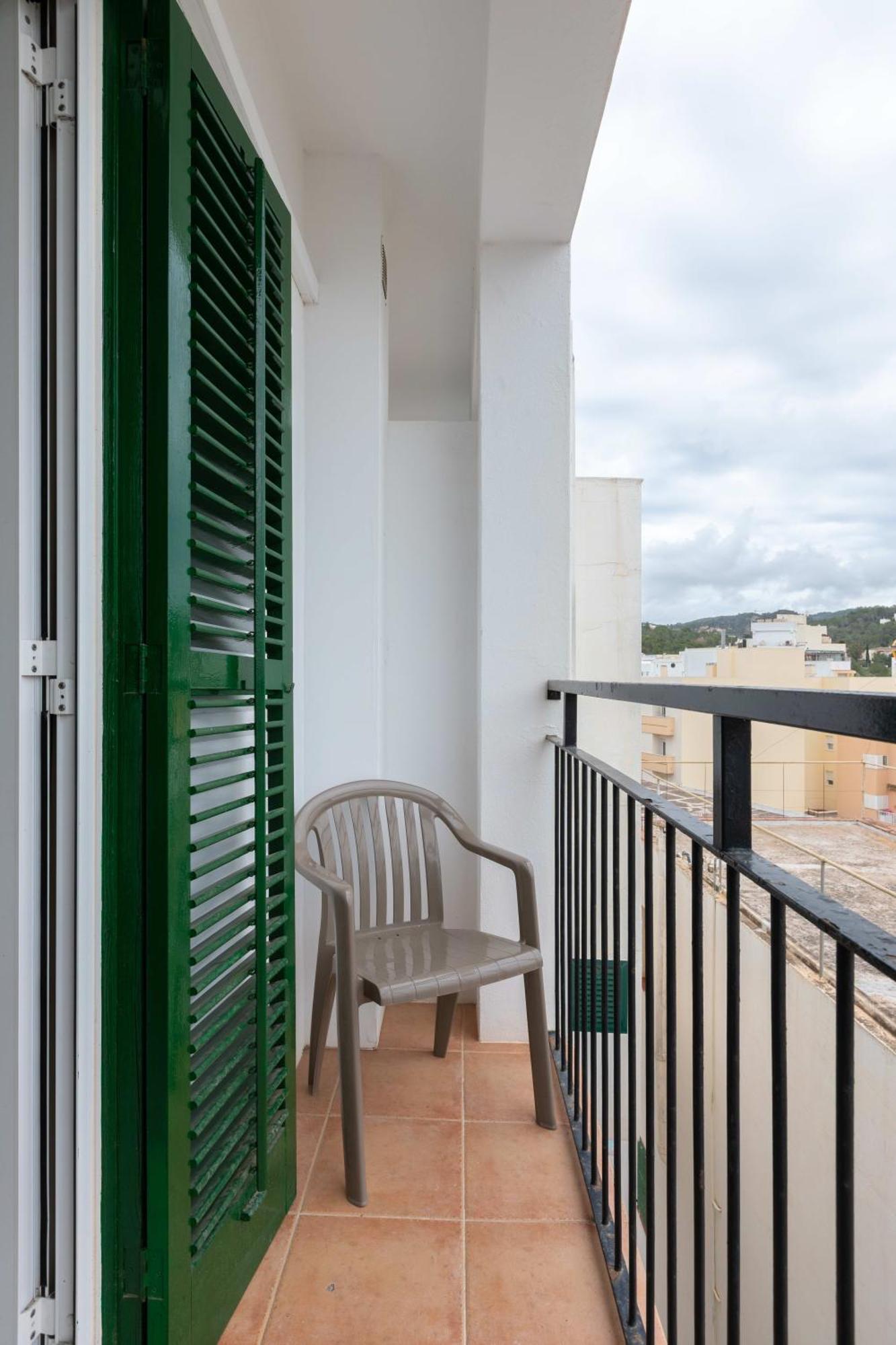 Mari San Antonio (Ibiza)
