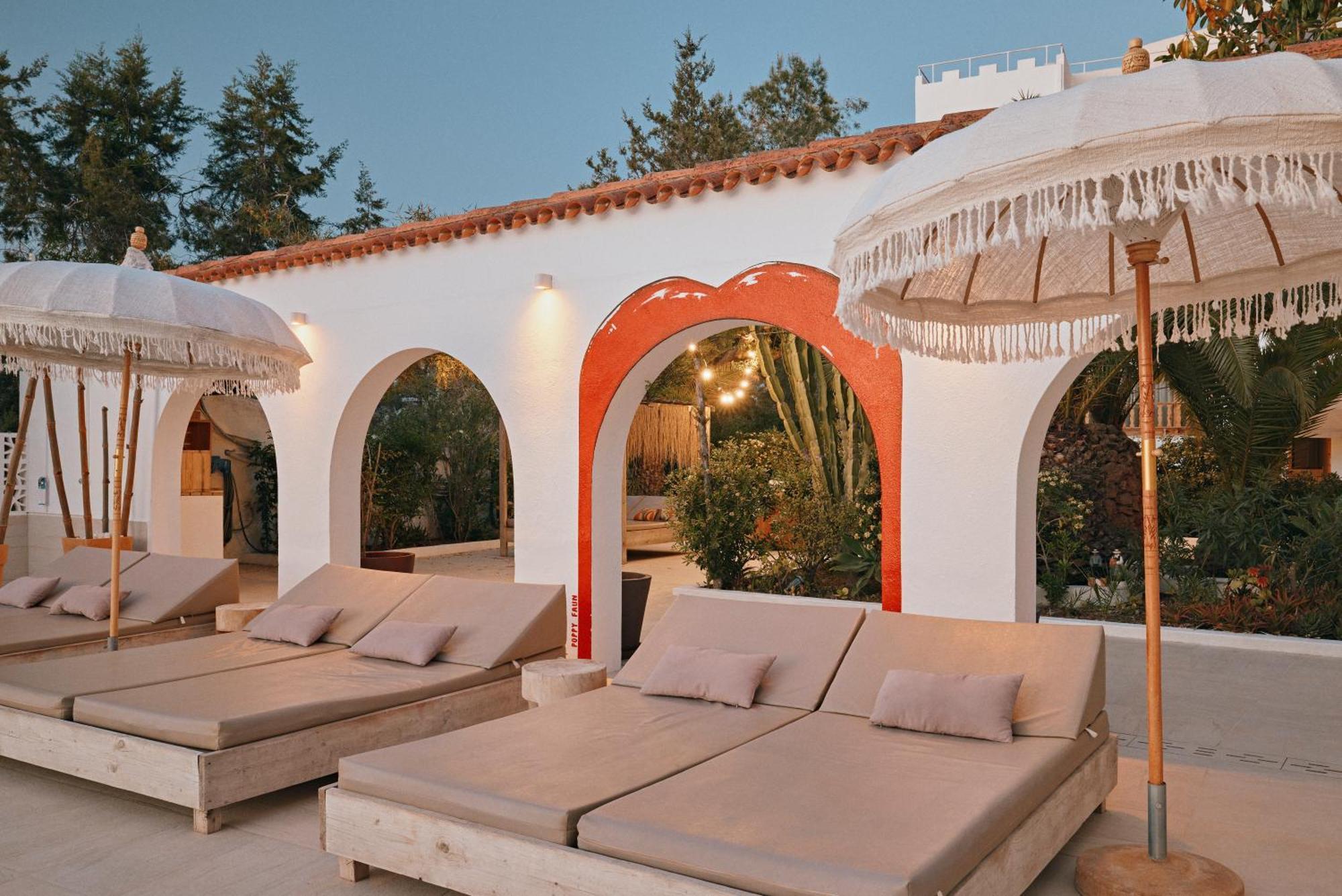Secret Oasis Ibiza-only Adults Apartahotel