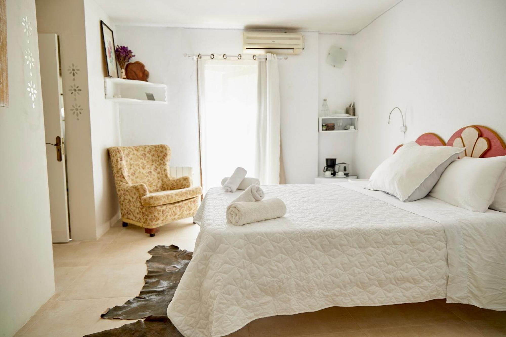 Iara Guest house