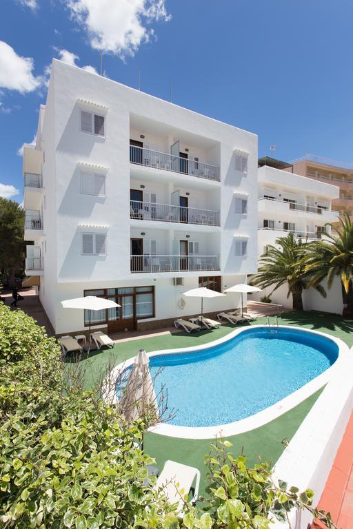 Sofia Es Canar (Ibiza)