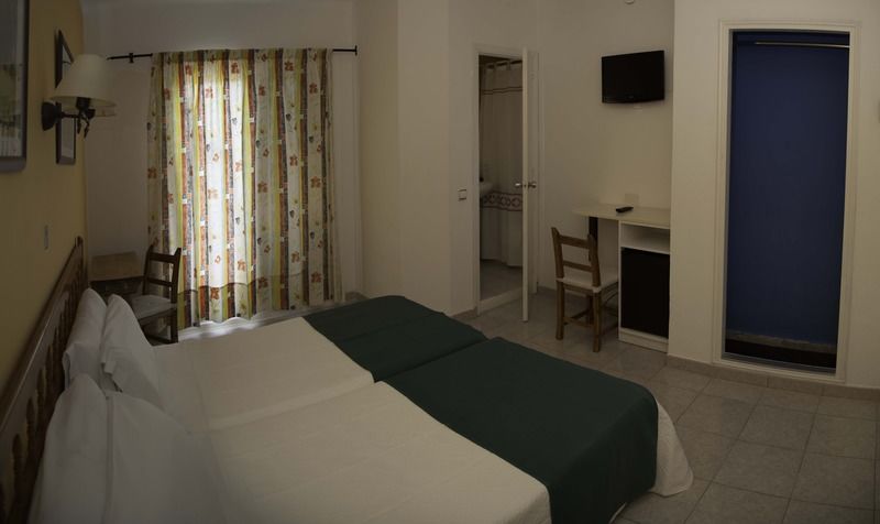 Guest house Valencia 2*