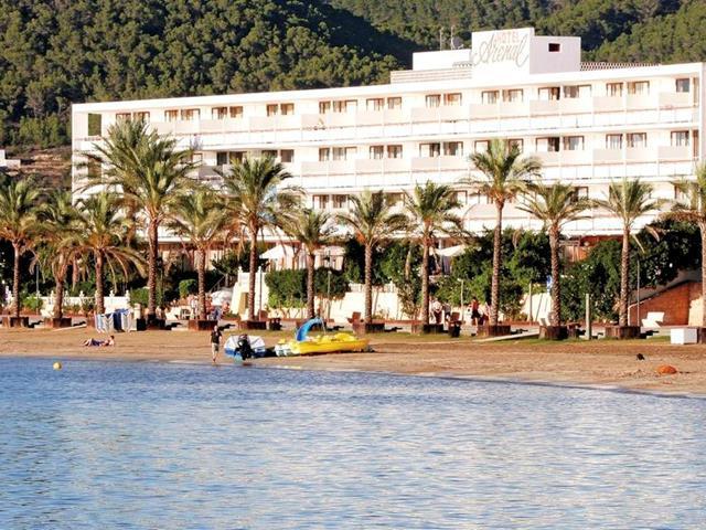 Arenal Hotel