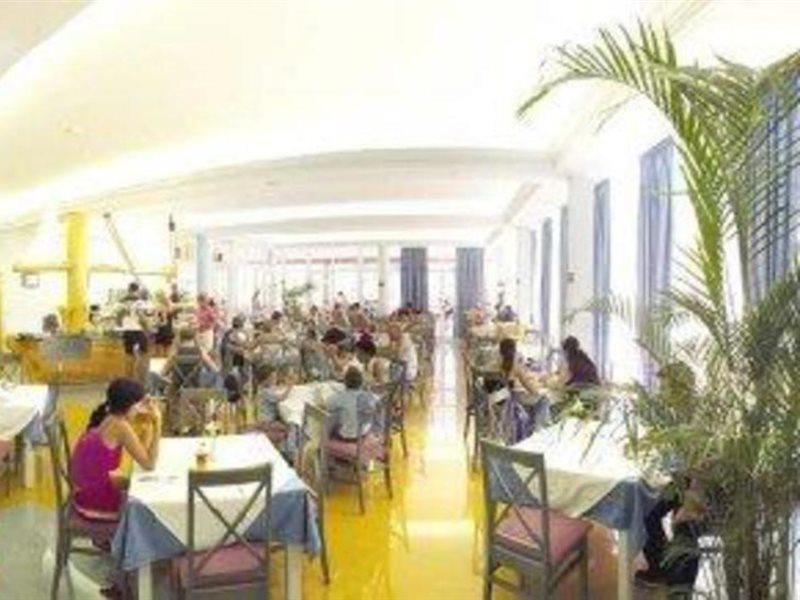 Vibra Club Maritim 3*