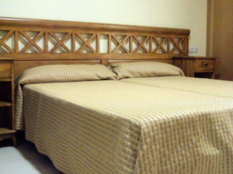 Bahia De 2* San Antonio Abad