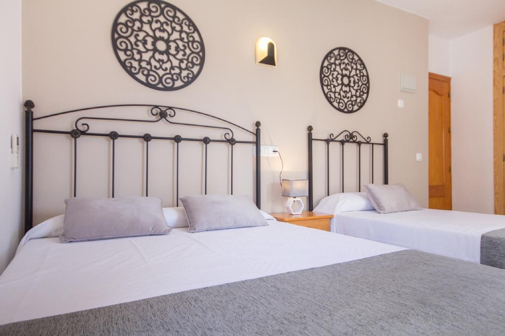 Dinamarca 2* San Antonio (Ibiza)