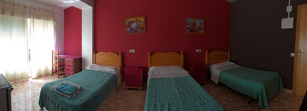 Colours Hotel *
