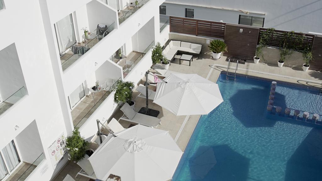 Fleming 50 - Adults Only Aparthotel 3*