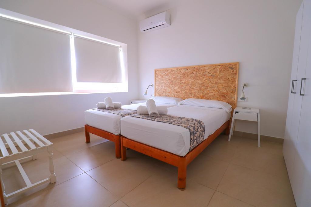 Hotel Es Mitjorn