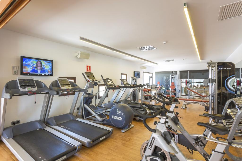 Hotel Grand Palladium White Island & Platja d'en Bossa