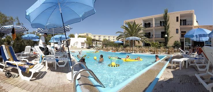 Vibra Club Maritim 3*