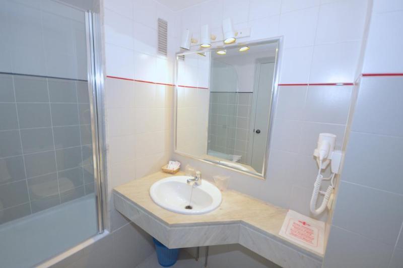 Molins Park Hotel 3*