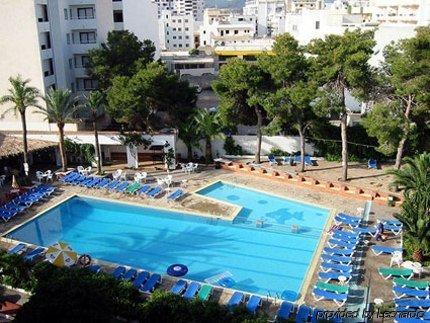 Tropical Hotel 3*