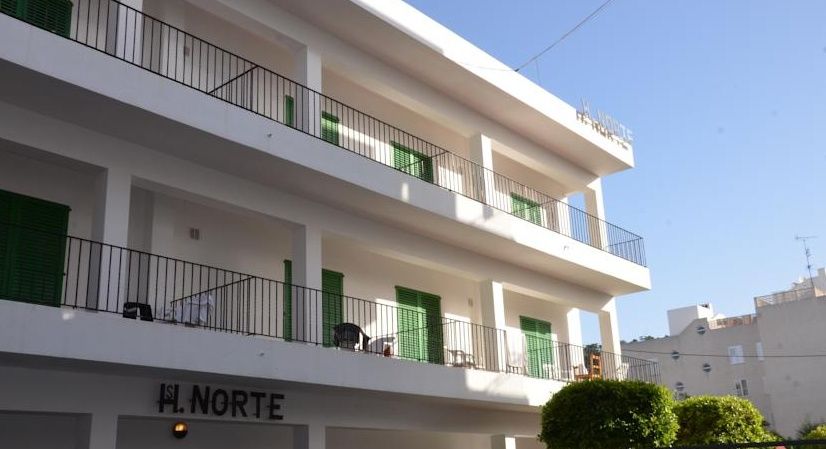 Guest house Sunset Ibiza 2*