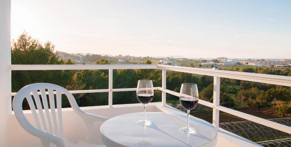 Sunset Oasis Ibiza Adults Only - New 2025 Sant Antoni de Portmany