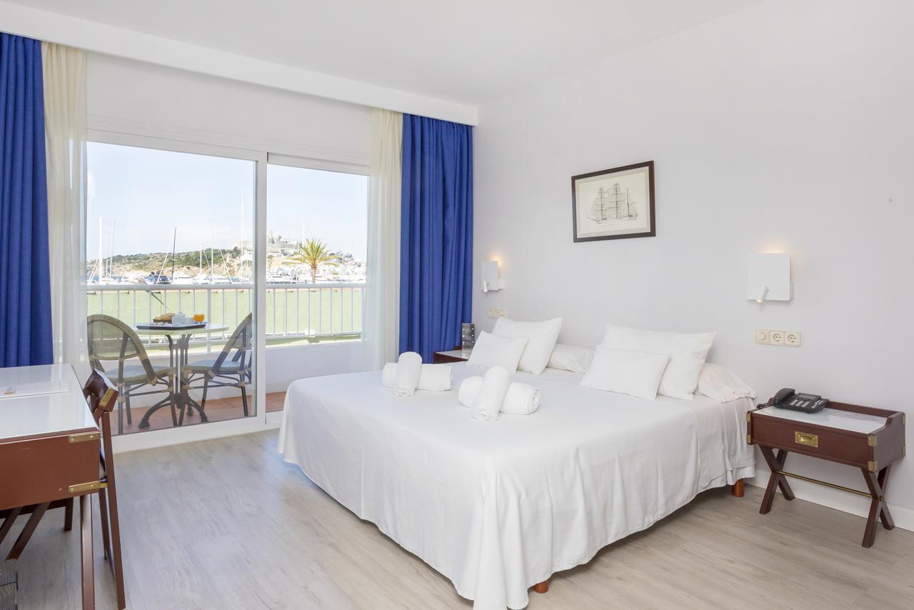 Anchorage Ibiza-Stadt