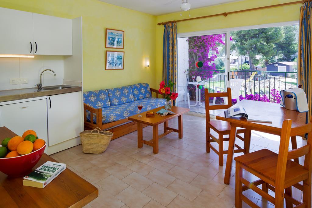 Apartahotel Del Sol Aparthotel 3*