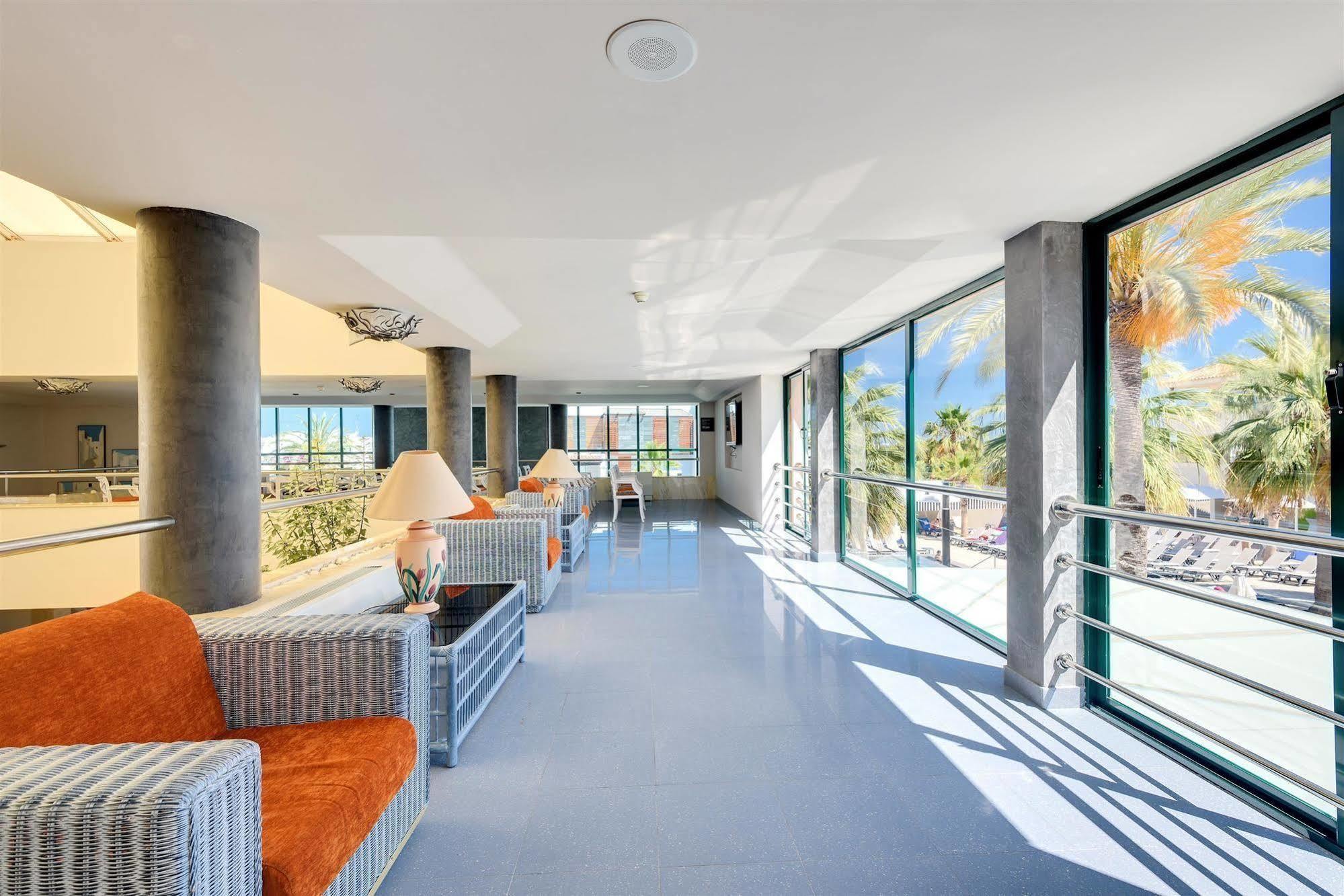 Occidental Ibiza 4* Port des Torrent
