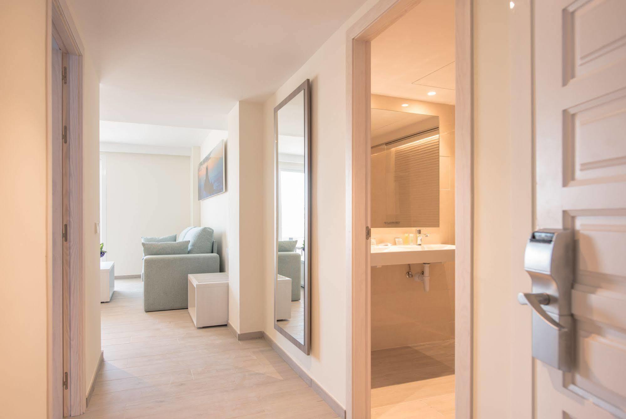 Aparthotel Angeles 2*