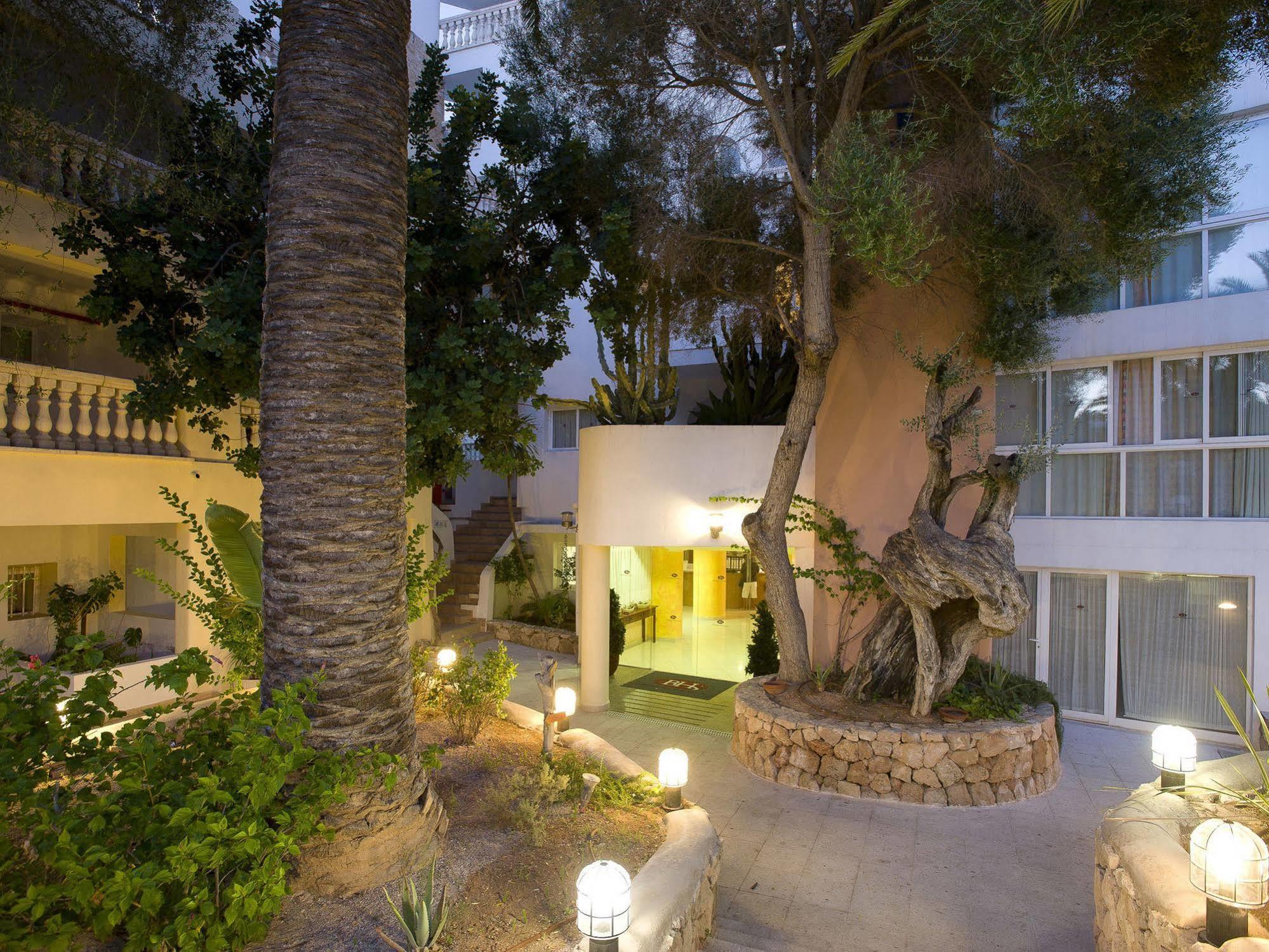 Aparthotel Reco Des Sol 3*