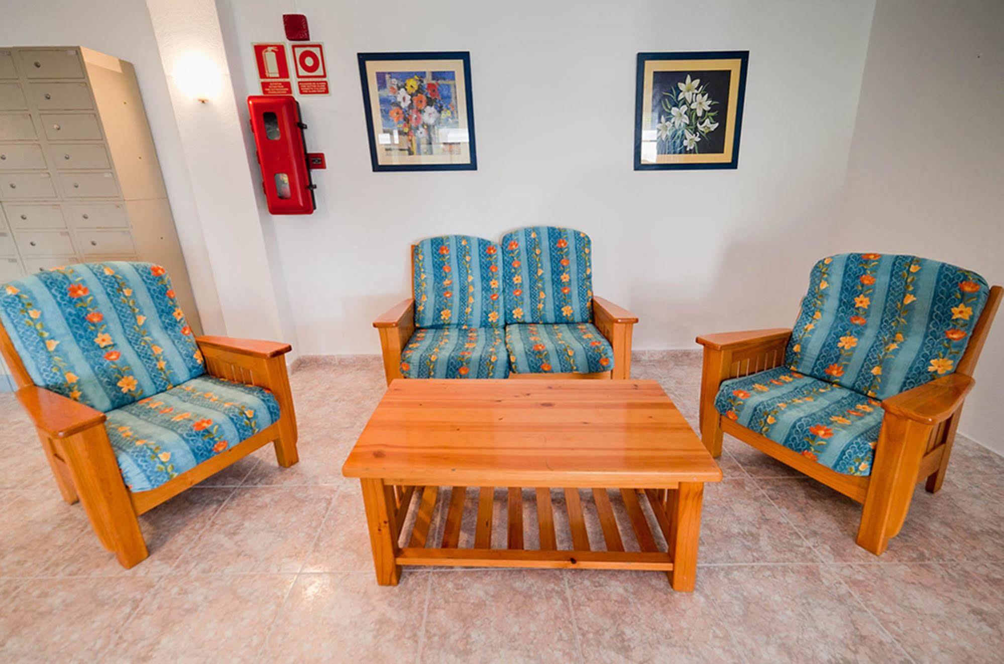 Aparthotel Vibra Del Mar - Adults Only Sant Antoni de Portmany