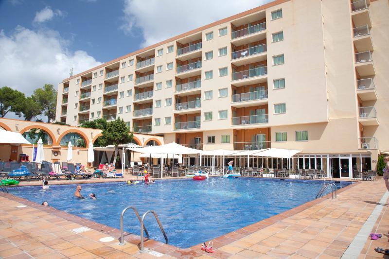 Moon Dreams Atlantic 4* Es Canar (Ibiza)