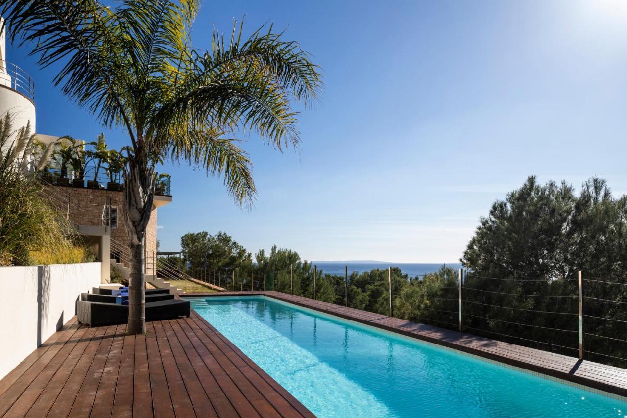 Villa Infinity -amazing Luxury 3 Pools & Jacuzzi *