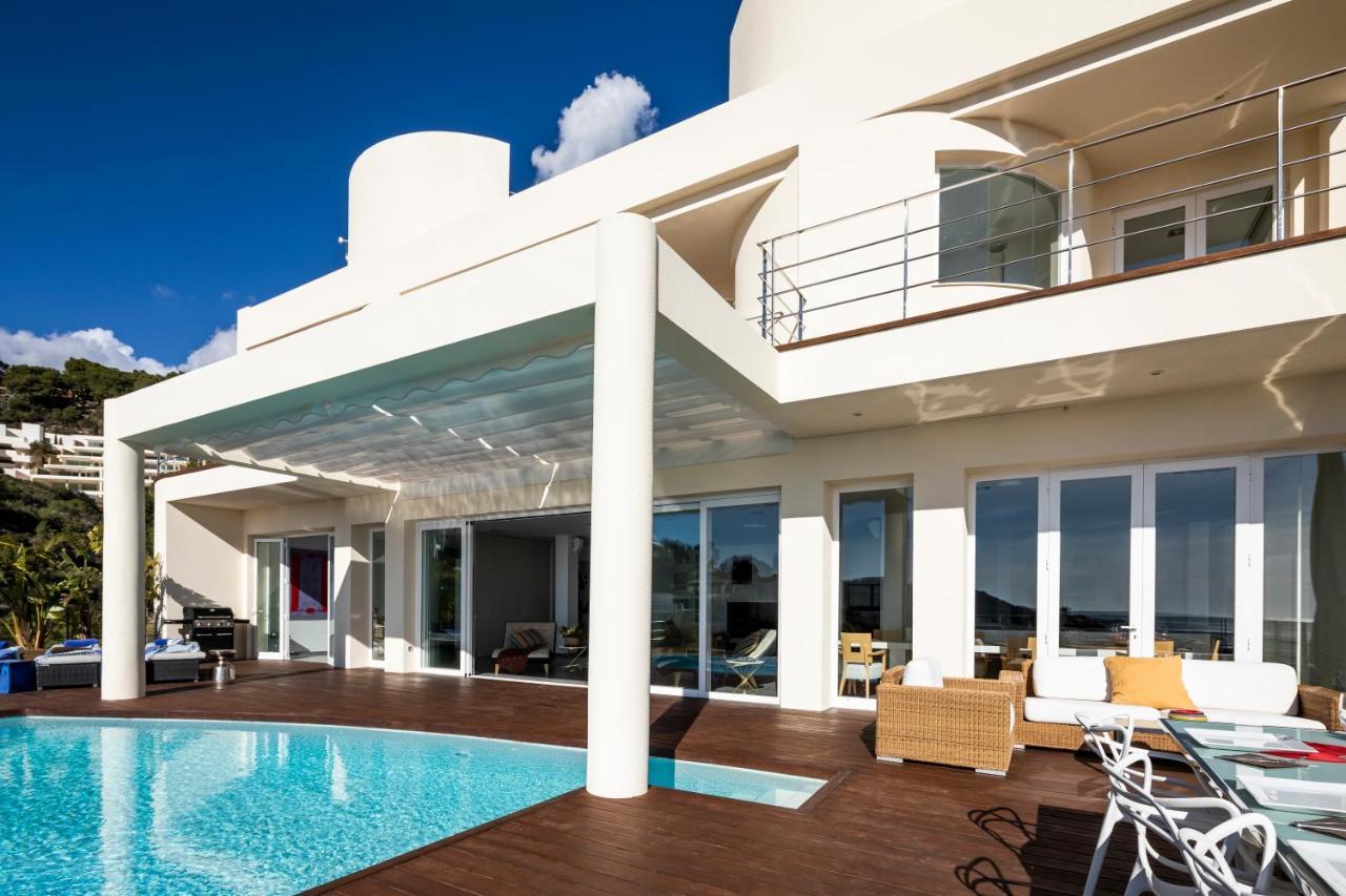 Villa Infinity -amazing Luxury 3 Pools & Jacuzzi