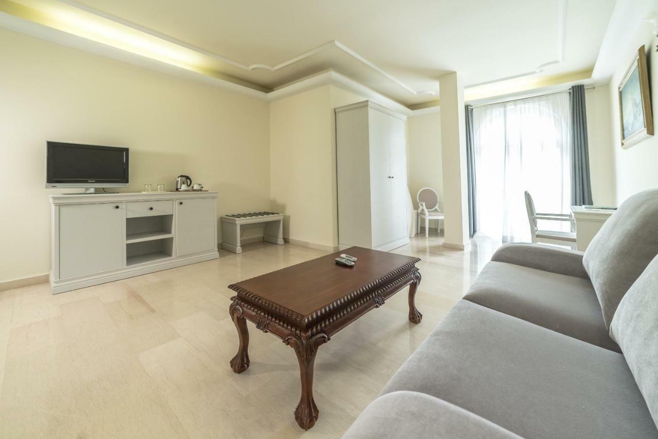 Grand Palladium 5* Santa Eularia des Riu